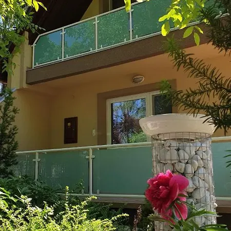 Keller Apartman *